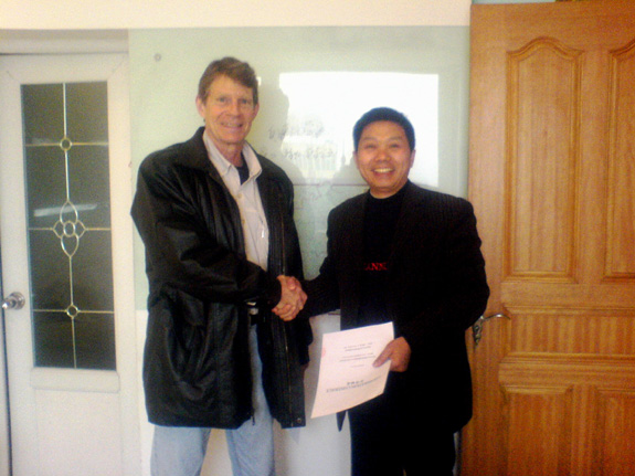 网络营销的环境分析(优势,劣势,机会,威胁) _新