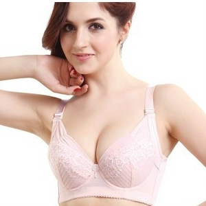 内衣专业<em>基础知识</em>之女性戴<em>文胸</em>存在误区 试穿