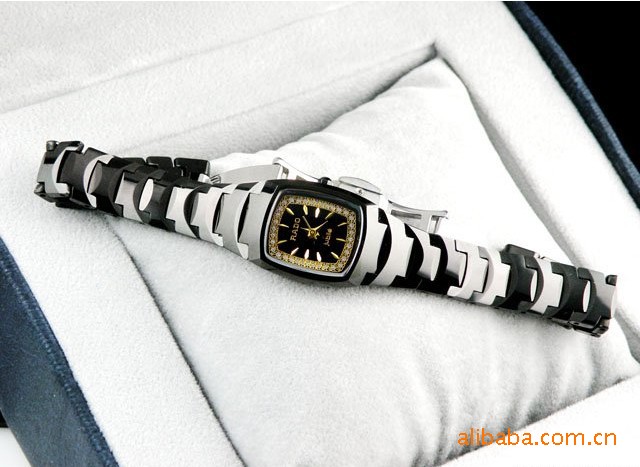 雷达<em>RADO</em>高档方型黑色<em>女士手表</em> 钨钢表 蓝宝