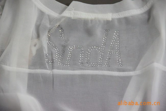 <em>针织马甲</em> 珍珠扣<em>开衫</em> 格子泡泡袖<em>衬衫</em>,<em>针织马甲</em>