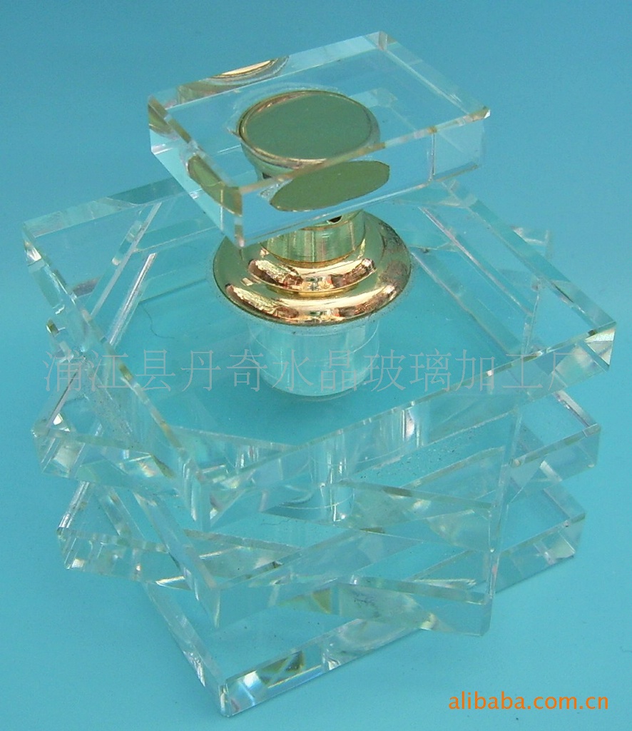 供应高档水晶汽车香水瓶 水晶工艺品汽车内饰