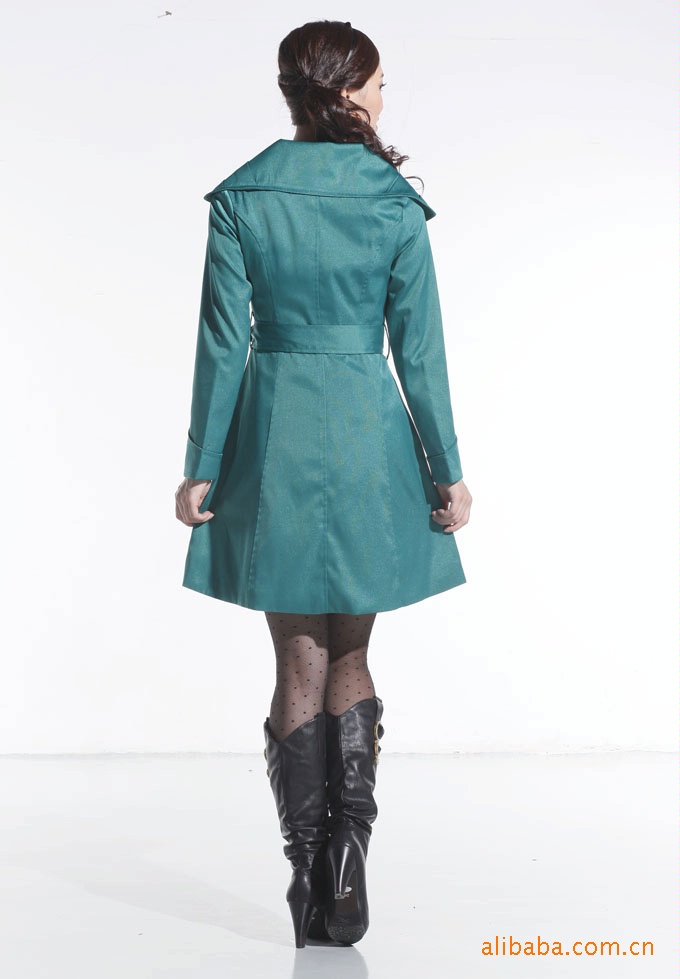 秋季服装女式风衣外套 时尚<em>女装</em>批发 <em>网店</em>创业