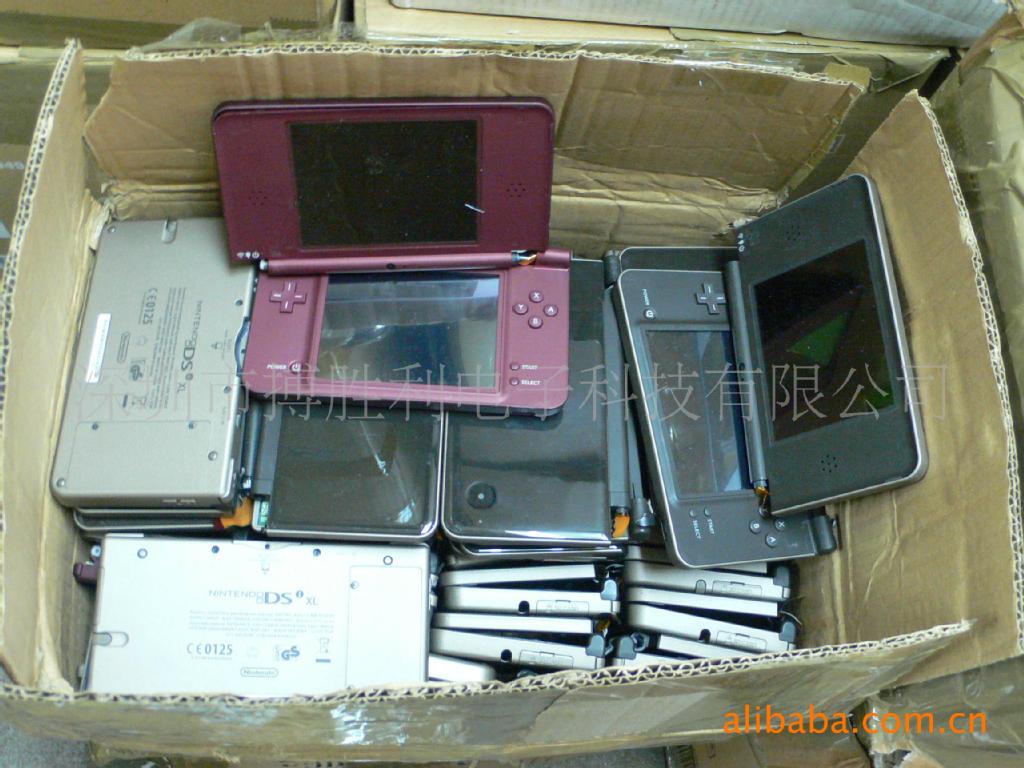 大量出售NDS\/PSP等二手游戏主机掌机图片,大