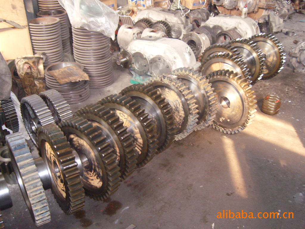 混凝土搅拌机\/减速机\/齿轮\/建筑机械\/配件\/提升