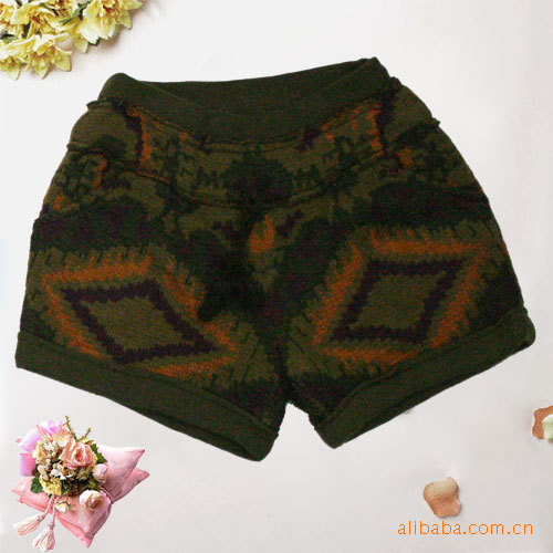 热销新款各种颜色<em>尺码</em>女式<em>休闲短裤</em> 50.00元/条