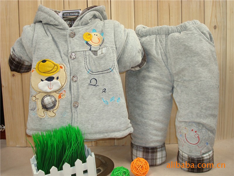 <em>批发</em>冬季婴儿<em>服装</em> 0-1岁2岁男童<em>女童</em>加厚天鹅