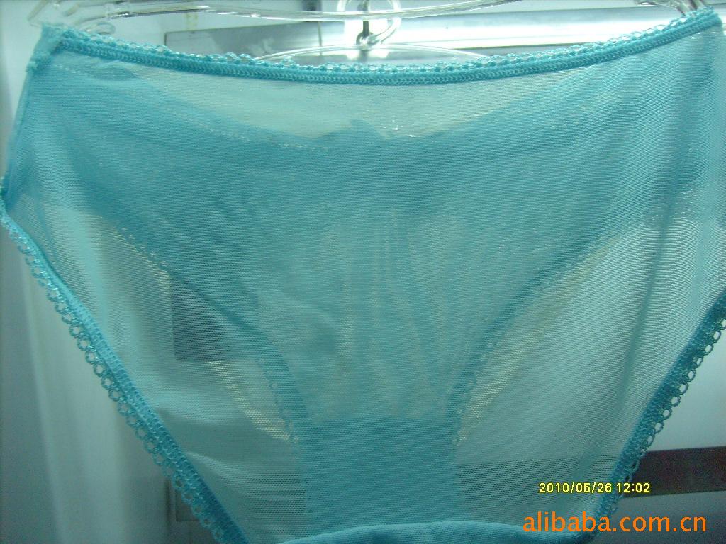 批发采购情趣内衣-<em>女士</em>真丝透视<em>内裤</em>三角裤义