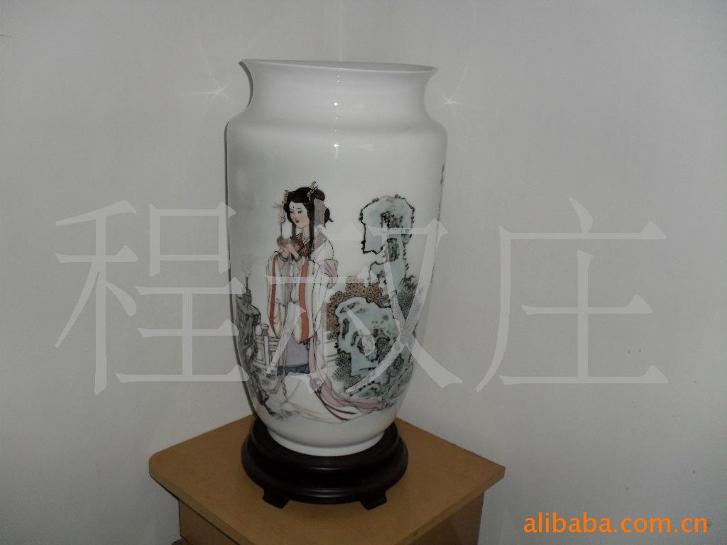 四美图:王昭君貂禅美女瓶 陶瓷大师作品 瓷器作品 花瓶 瓶子