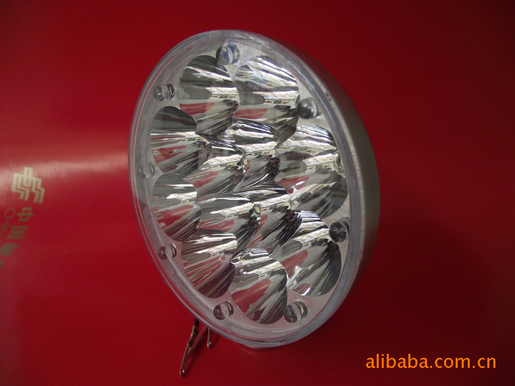 吉利自由舰前大灯 厂家直销批发汽车大灯前照