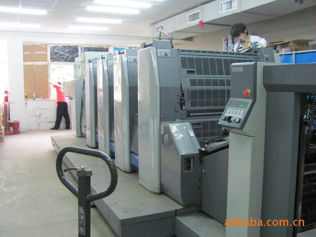 深圳佳润隆印刷厂300人德国海德堡机器保质保