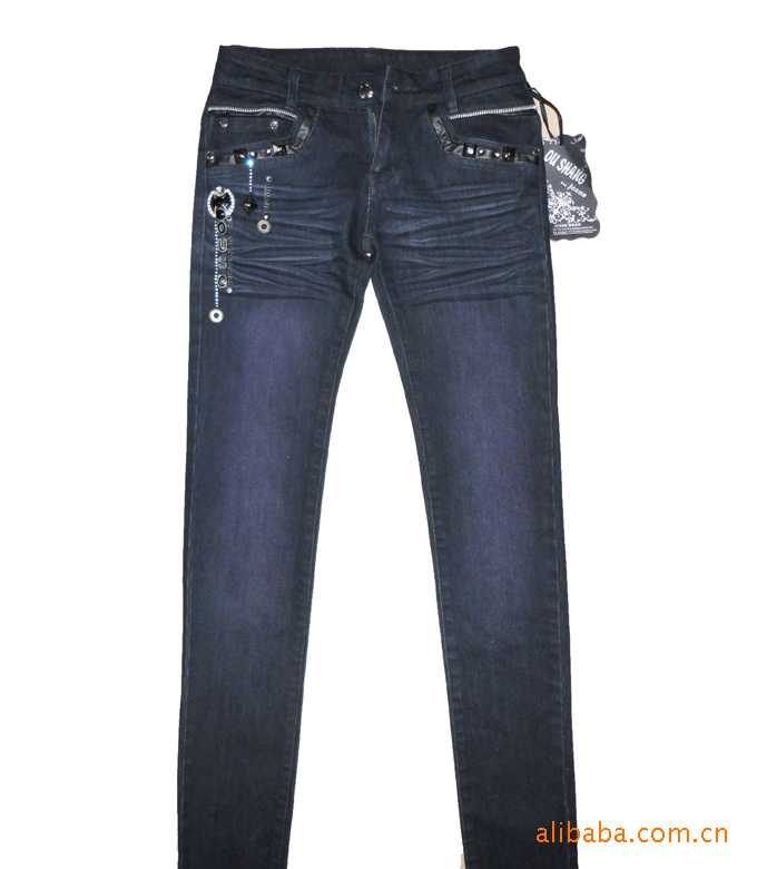 厂家供应牛仔服装,牛仔<em>休闲</em>裤,<em>绣花女裤</em>,时尚牛