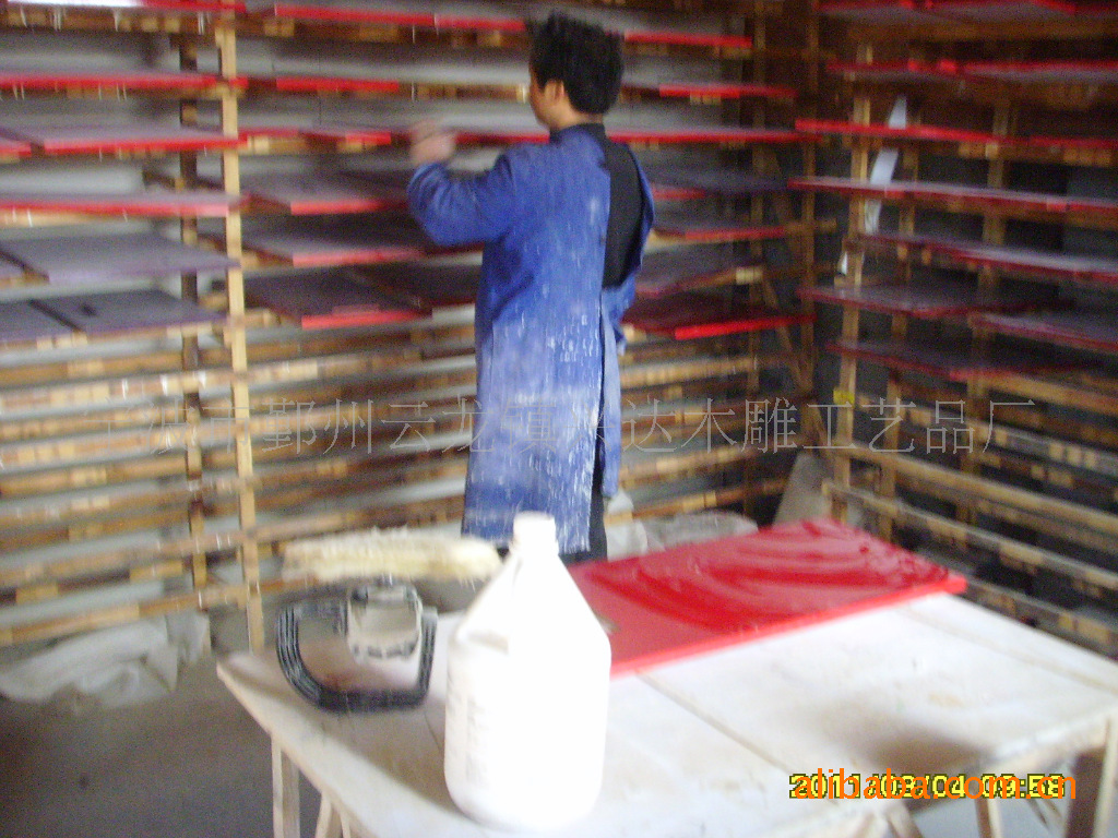 专业生产各类厨柜烤漆门板价格及生产厂家[宁