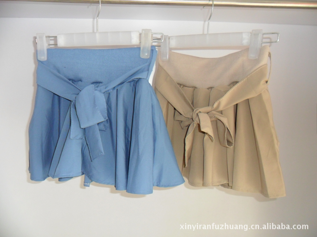 【2011新款热销日韩内<em>短裤</em>外小裙精致<em>短裤</em>】