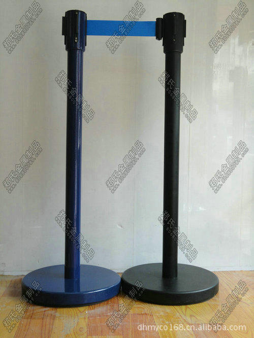 活动围栏-蓝色一米线隔离带警戒线铁烤漆栏杆