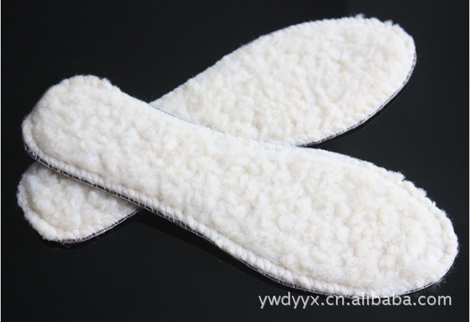 【厂家直销36码加厚羊绒保暖鞋垫 锁边工艺防