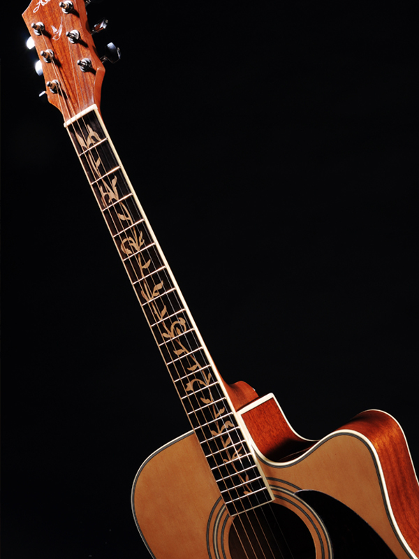 艾斯特莱雅吉他到底好在哪里?_吉他批发