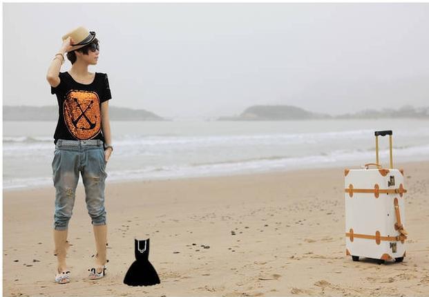 【瑞丽<em>女装</em> 女式百搭<em>休闲马裤</em> 显瘦女裤 一条代