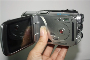 VIVIKAI 1200万像素 带MP3 播放 数码摄像机 5