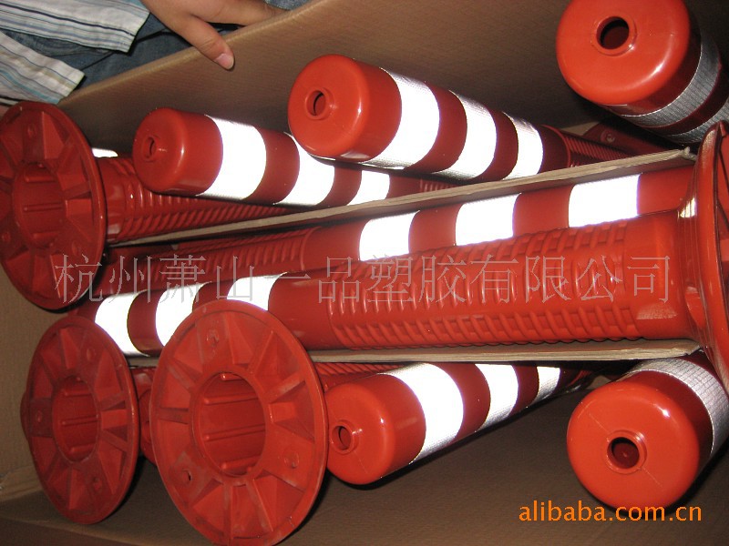 【供应PU警示柱,弹力柱,防撞柱30、48、50、