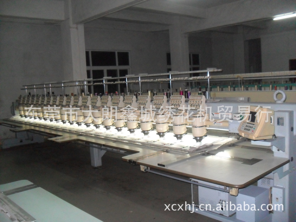 供应二手百灵达电脑绣花机图片,供应二手百灵