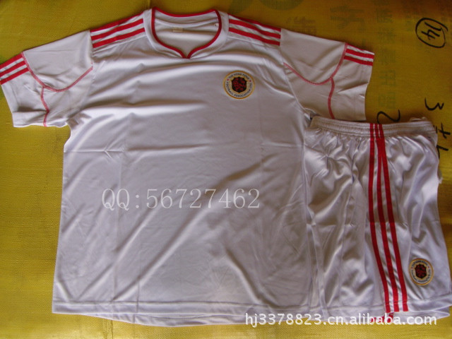 【批发香港白色国家队球衣足球运动服】