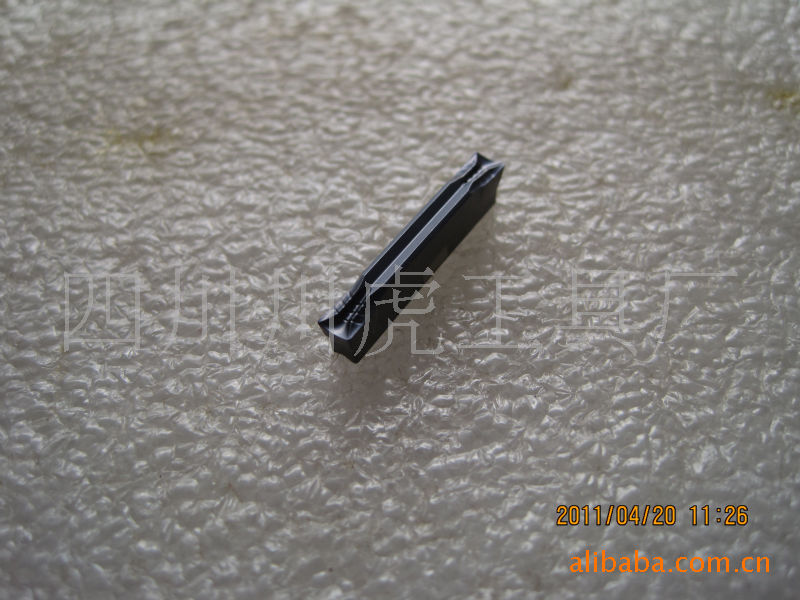 成都千木切槽刀片/KiloWood槽刀片/千木：GE22D300N030-F PPG35