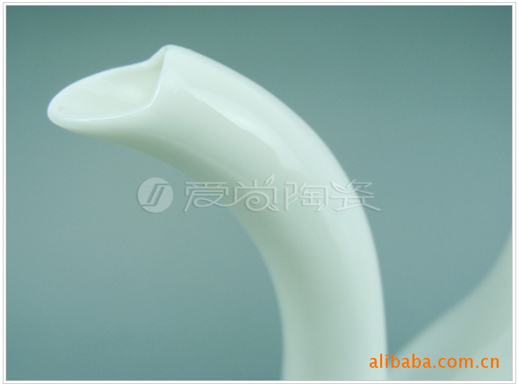 【批发 德化陶瓷 酒具 酒壶 酒杯 玉润美人壶 凝