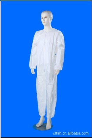 透气膜白色,圆领,<em>前胸拉链</em>, 连体式,手脚橡筋,不