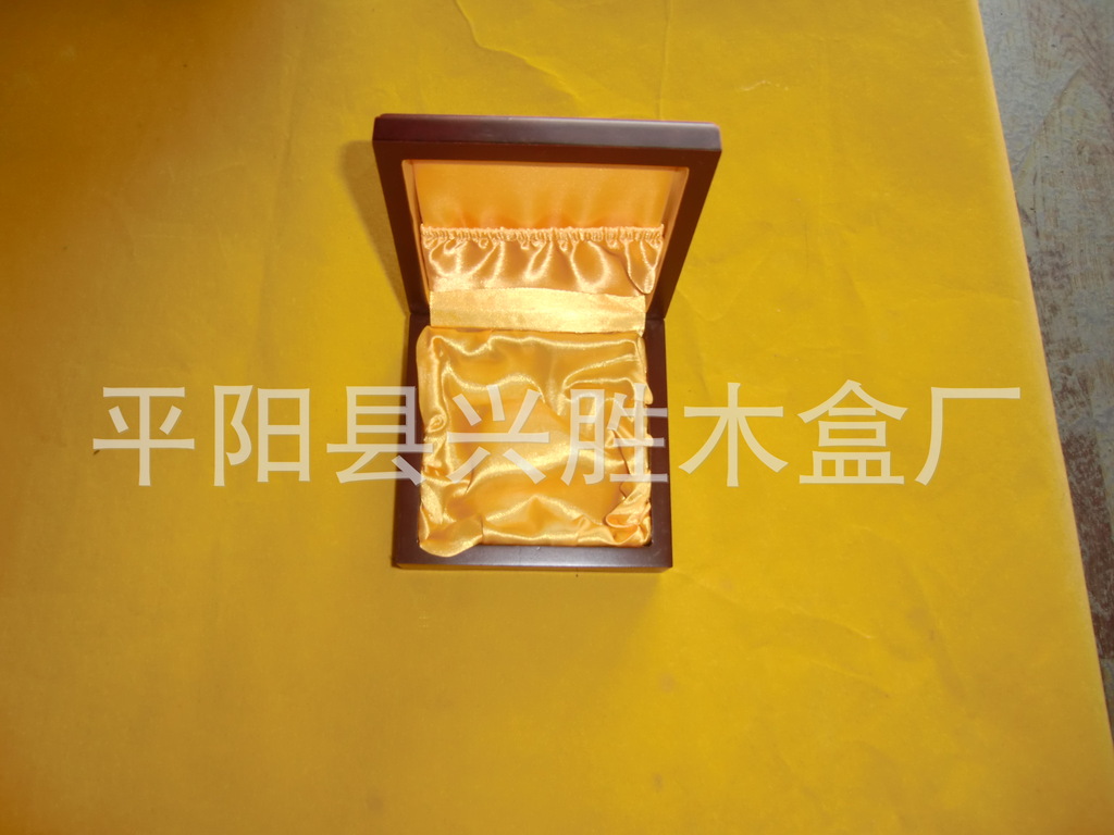 化妆品v木盒-订做高中低档化妆品木盒(款式新怡b吃族吗维生素能高中生图片