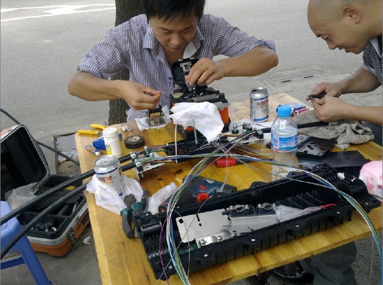 贺通驰东二环光缆割接项目成功验收 阿里巴巴