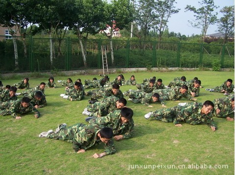 上海西点军训基地\上海奉贤区五四公路4399号