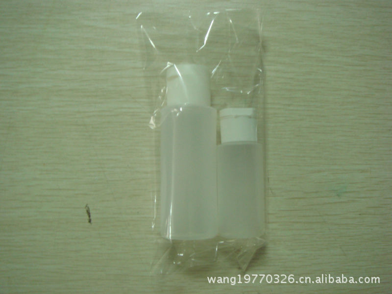 各种款式卡通造型彩沙瓶、各种容量美术颜料塑