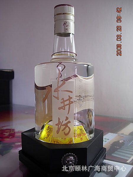 白酒 53°水晶水井坊500ml  高贵清雅的性格蕴涵于古色清幽的包装之中