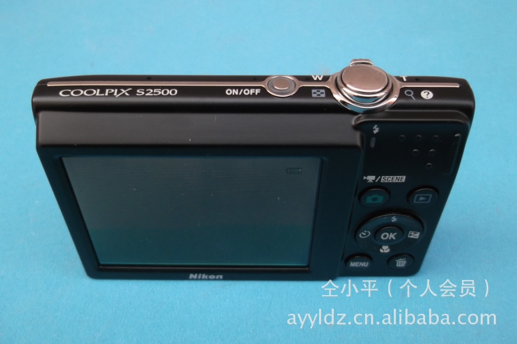 尼康s2500数码相机 1200万有效像素2.7寸屏4倍光学变焦锂电池