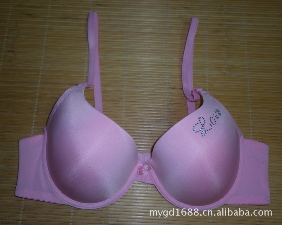 厂家直销 新款性感<em>文胸</em> 外贸内衣批发 大杯定型