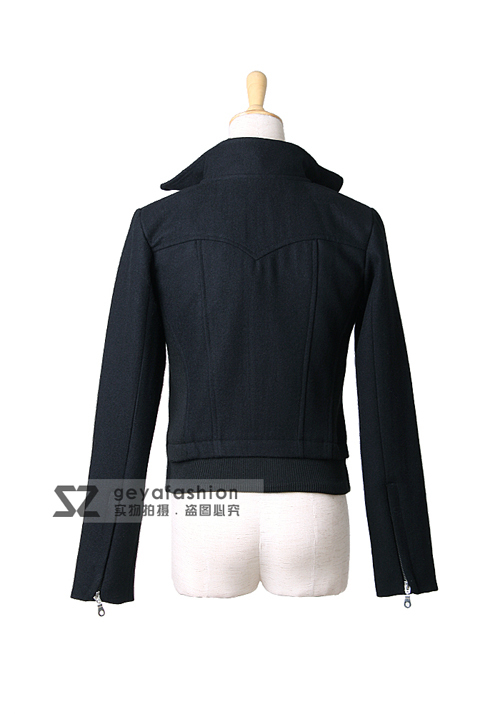 Короткая куртка SZ sz155/620gde IT Короткая куртка SZ sz155/620gde IT