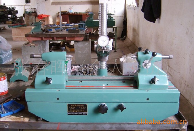 永鑫量具供应:偏摆检查仪 测量平板 地貌器 千斤