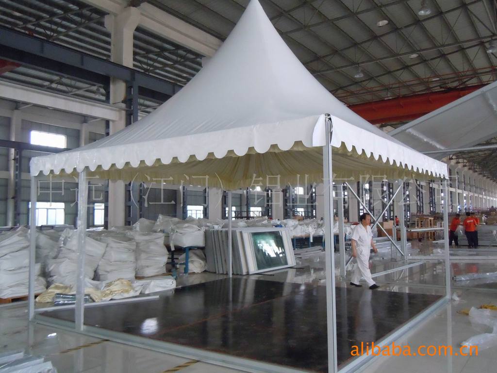 5x5m pagoda tent with wooden f