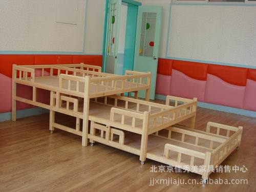 【幼儿园儿童桌椅 儿童床 儿童柜 儿童家具质优