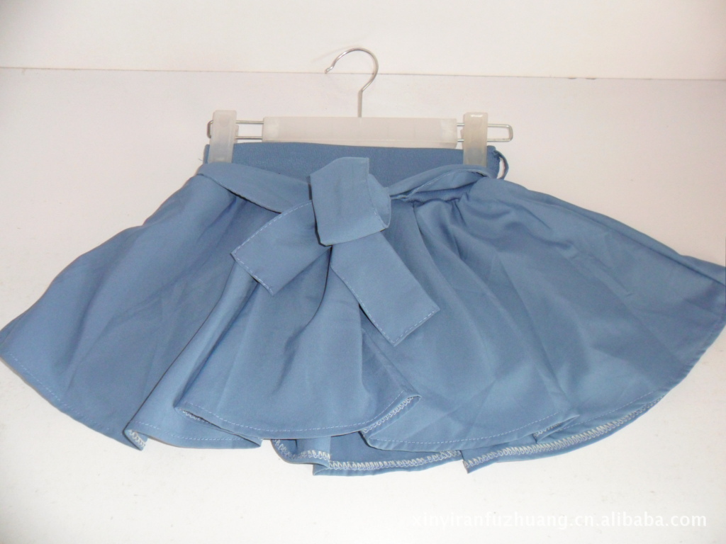 【2011新款热销日韩内<em>短裤</em>外小裙精致<em>短裤</em>】