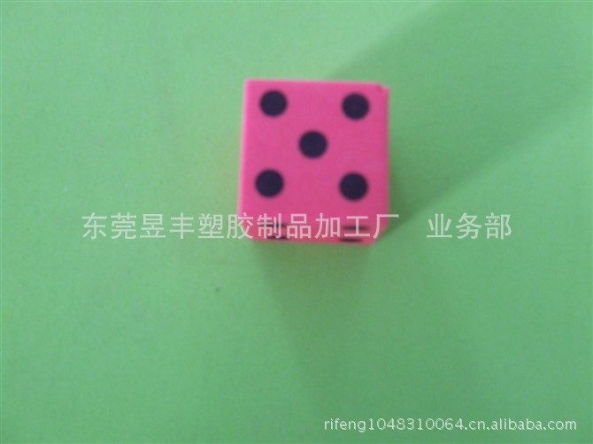 件,EVA瑜珈,太阳帽,EVA积木棒,EVA沙滩席图夹弹器图片