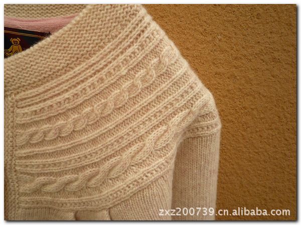 魅力无限 百搭必备 圆领驳<em>花开衫</em>毛衣<em>女式羊毛</em>