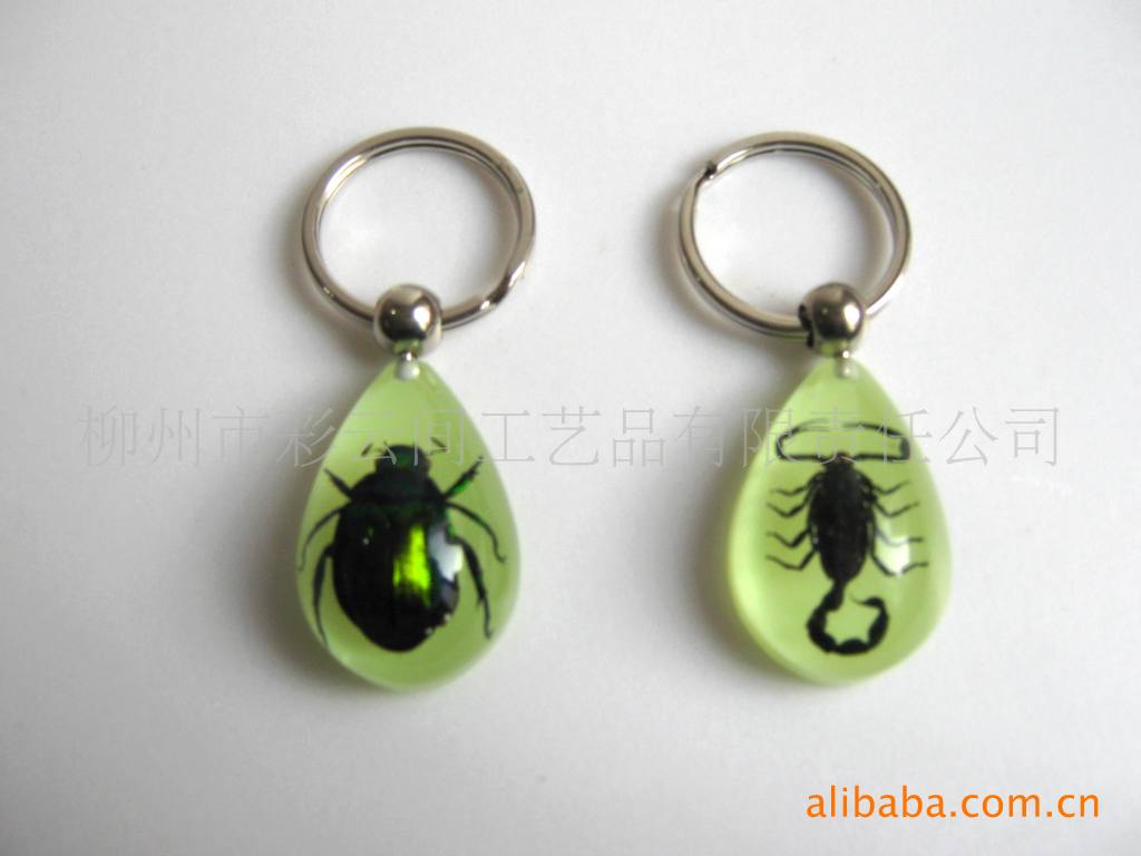 彩色面包车形 辟邪蝎子王系列 昆虫标本钥匙扣