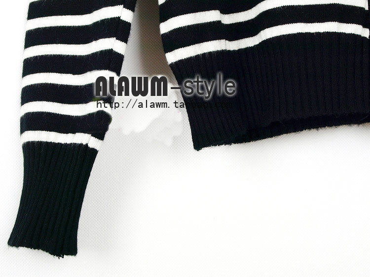 装新款女装 韩版圆领长袖OL泡泡袖<em>黑白条纹针</em>