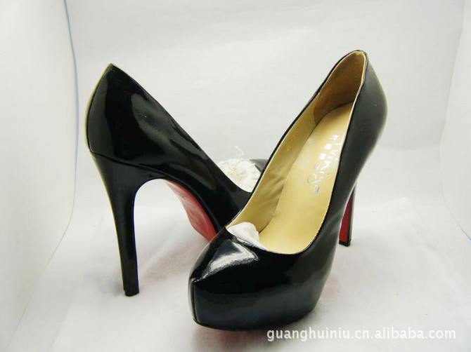 【世界品牌全真皮时尚女鞋】价格,厂家,图片,牛