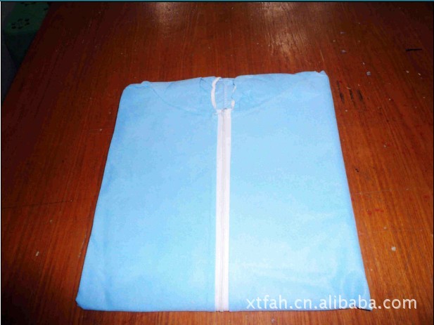 PP蓝色,带帽,<em>前胸拉链</em>,防护服 - PP蓝色,带帽,前