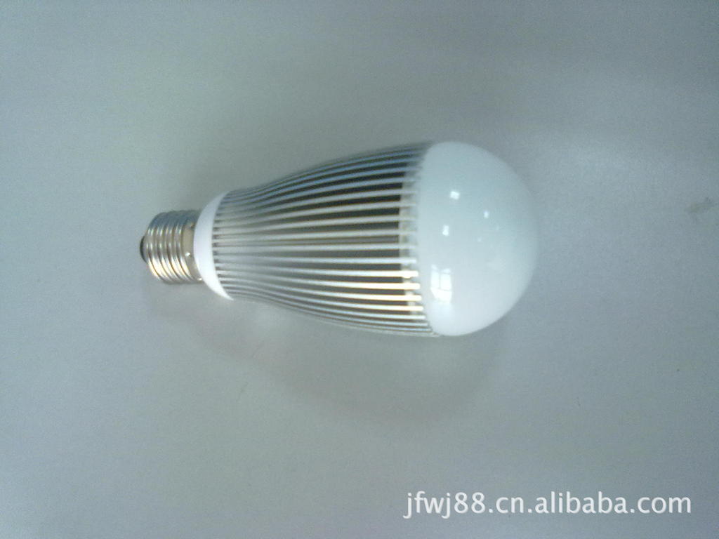 供应库存手电筒，种类多数量500件