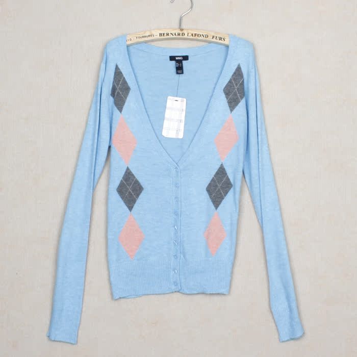 【2011 秋装新品 <em>针织</em>衫女装 V领开衫<em>毛衣</em> <em>菱形</em>