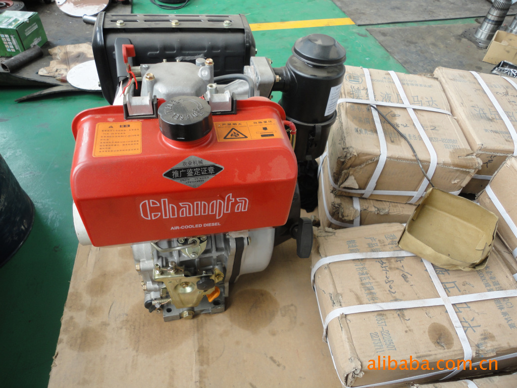 供应洛阳路通重工ltc08常柴cf186f柴油机总成       联系人:王小杰