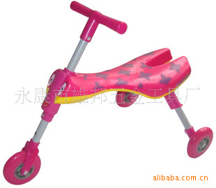 【可爱动物造型 玩具车 童车 婴幼儿学步车 螳螂